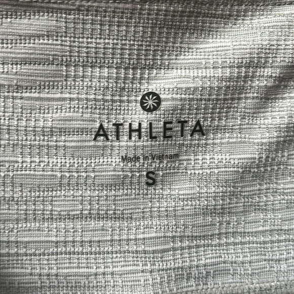 Athleta Snow White and silver leggings size small ❄️🩵 - Picture 3 of 6